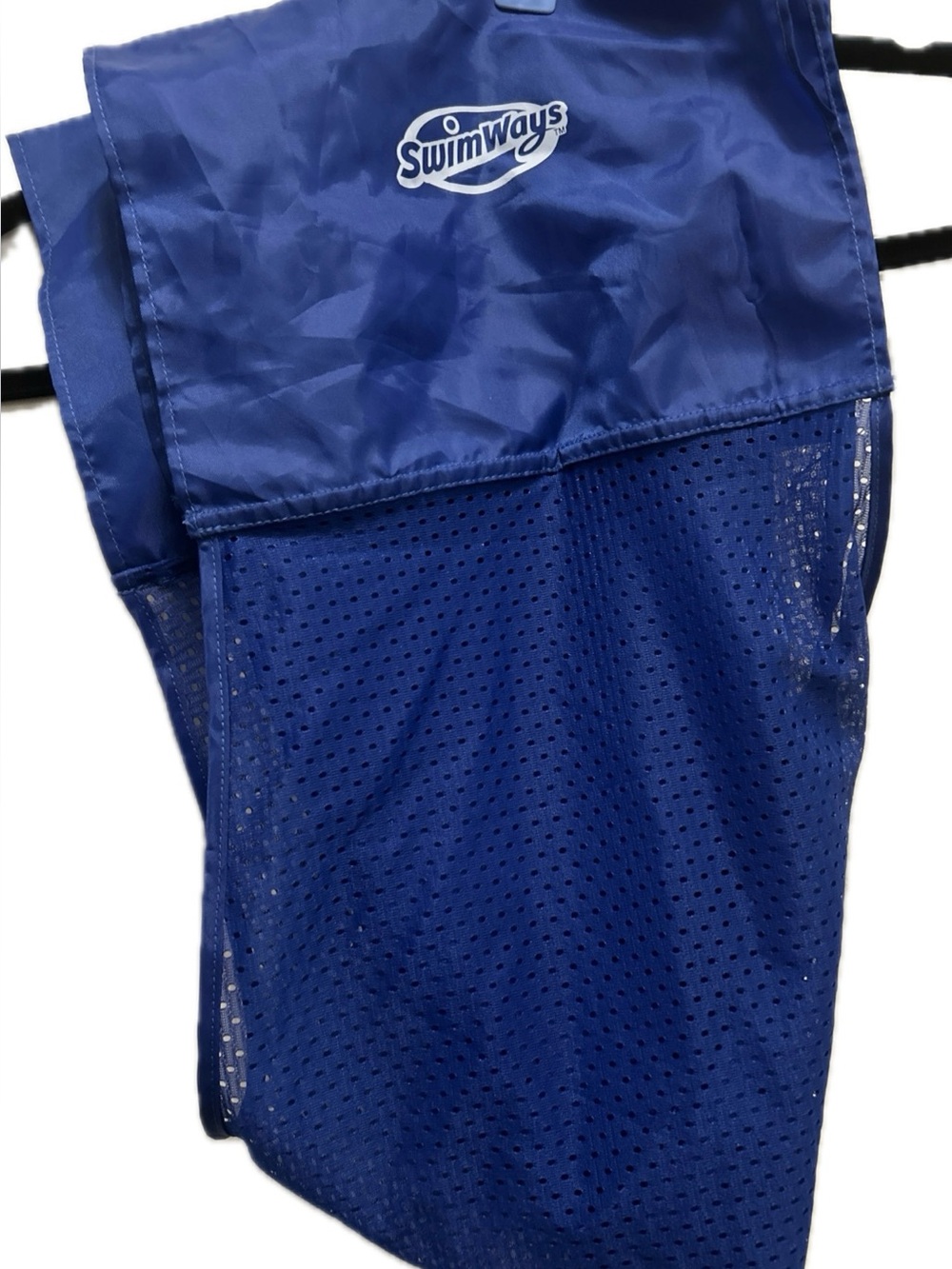 SwimWays Blue noodle sling- provide your own noodle. Like new never used.